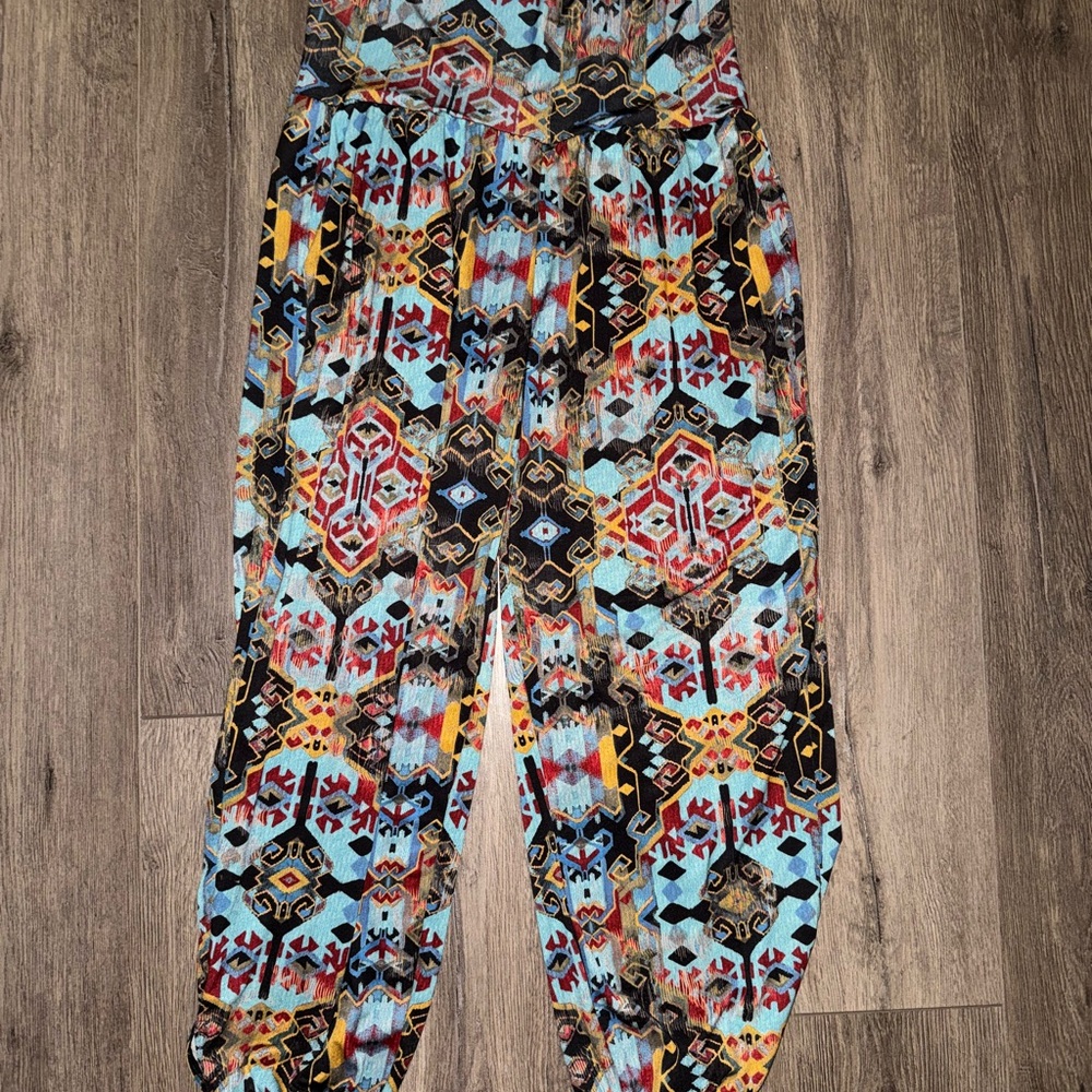 Onzie Multicolor Geometric Pattern Leggings